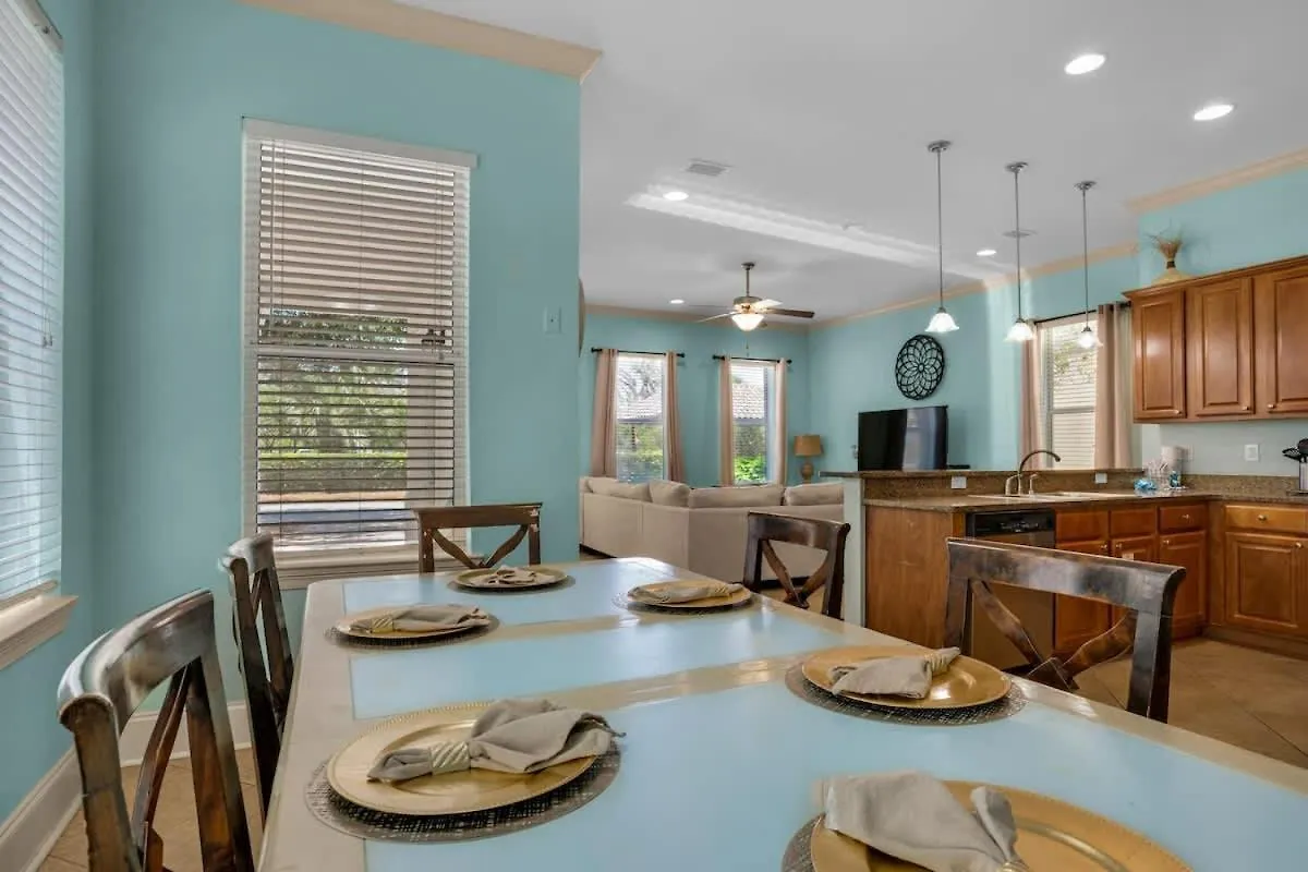 Home Sweet Destin - 6Bdr - Sleeps 14 - Next 2 Beach Feriehus