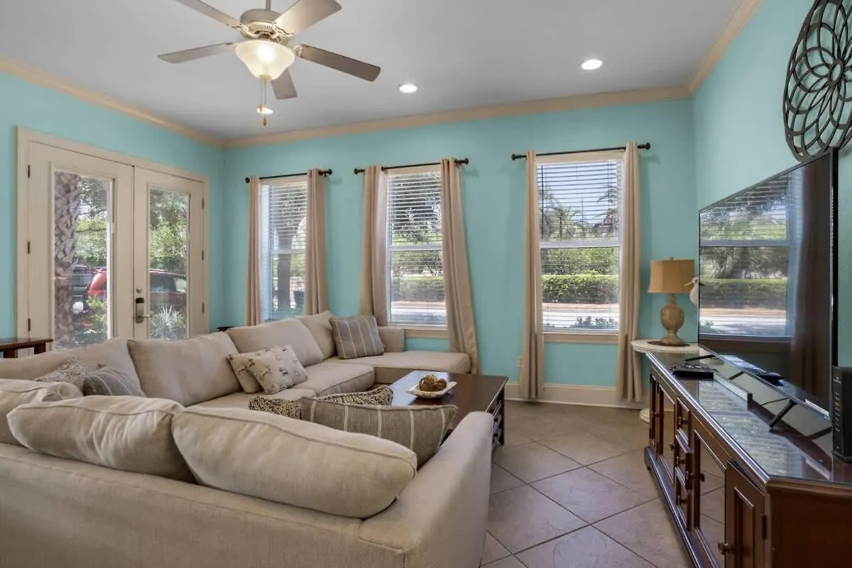 Home Sweet Destin - 6Bdr - Sleeps 14 - Next 2 Beach 0*,  USA