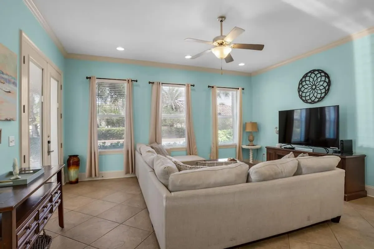 Home Sweet Destin - 6Bdr - Sleeps 14 - Next 2 Beach Feriehus