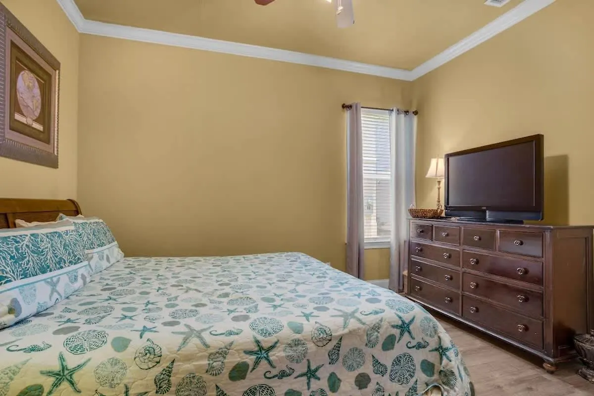 Home Sweet Destin - 6Bdr - Sleeps 14 - Next 2 Beach 0*,  United States