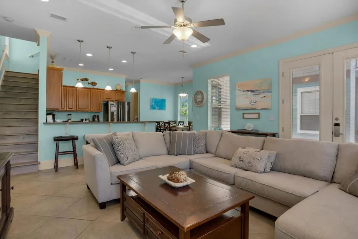 Home Sweet Destin - 6Bdr - Sleeps 14 - Next 2 Beach 0*,  United States